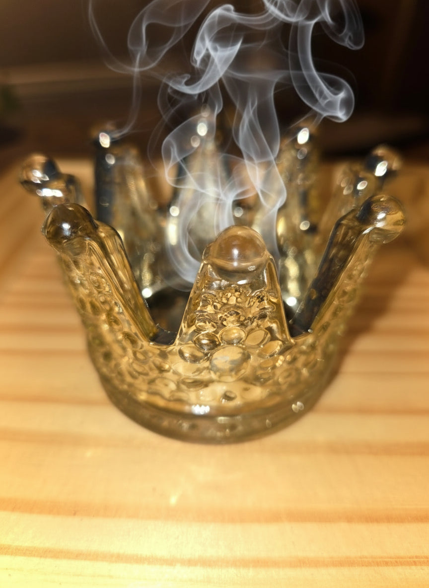 Crown incense cone holder & cones bundle
